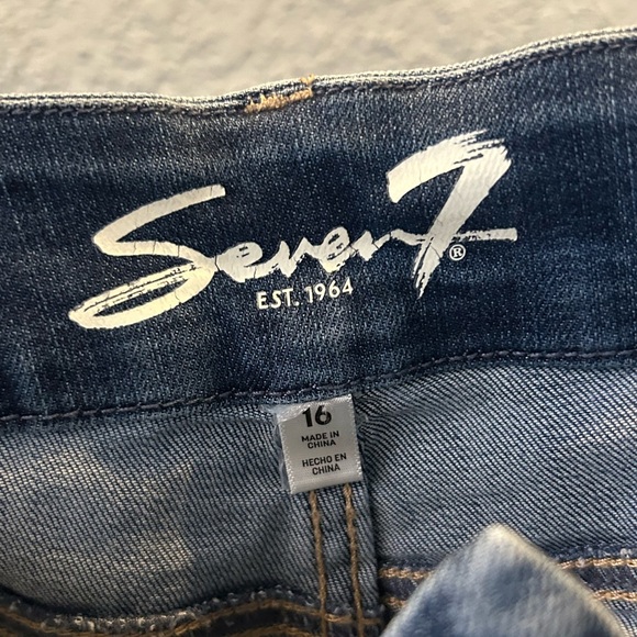 Seven7 Tummyless High Rise Skinny Medium Wash Jeans Size 16 Stretchy - Picture 4 of 5